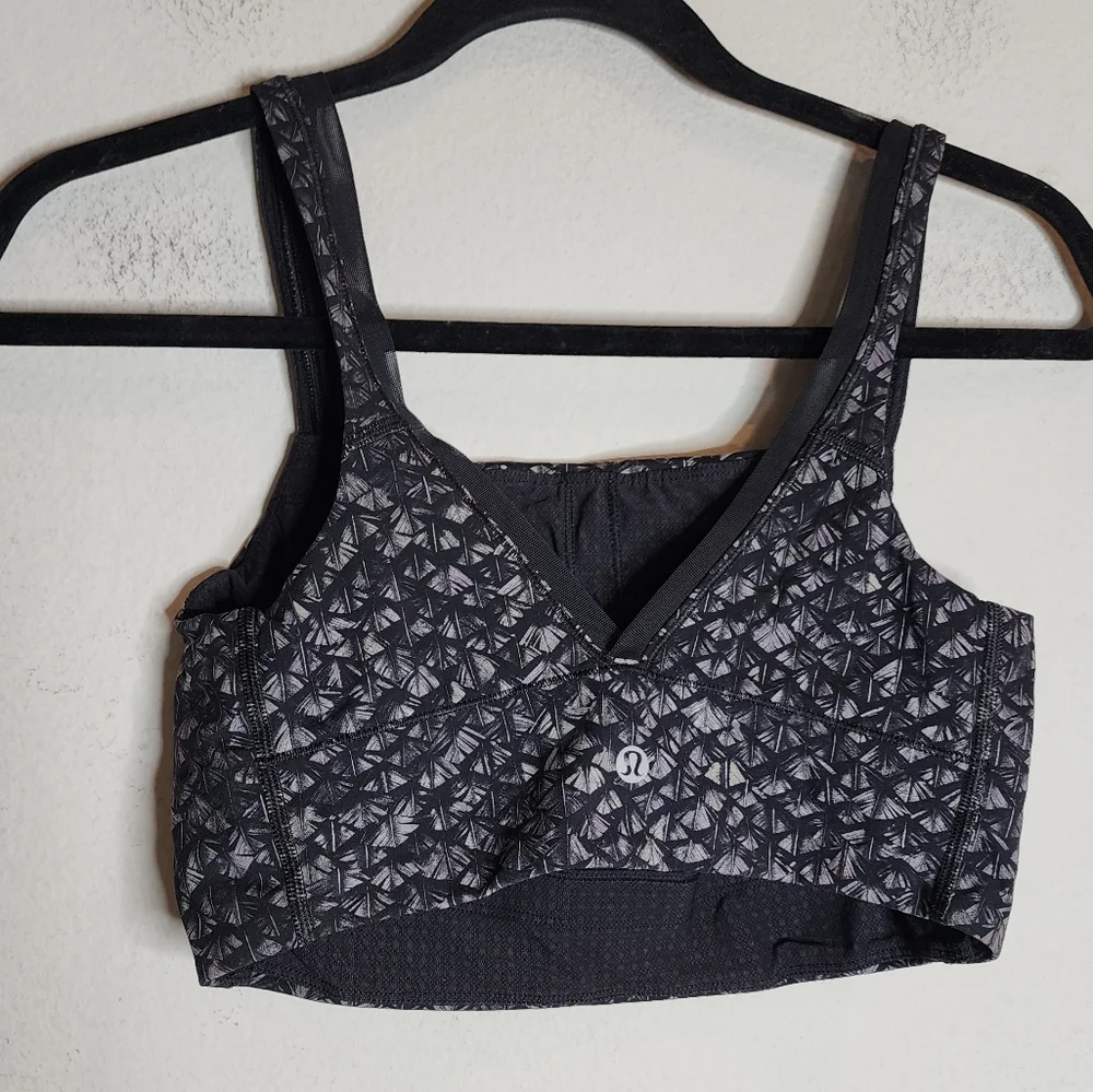 Lululemon Featherlight Bra Iridescent‎ Multi Black / Black size 8